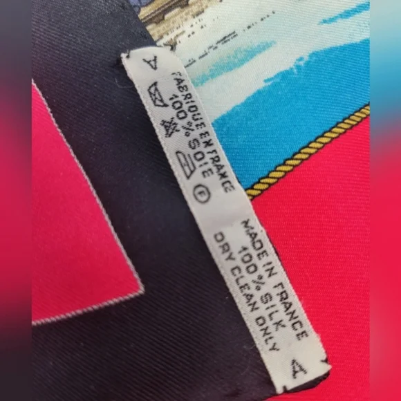 Hermes Silk Scarf with Box - Picture 9 of 10